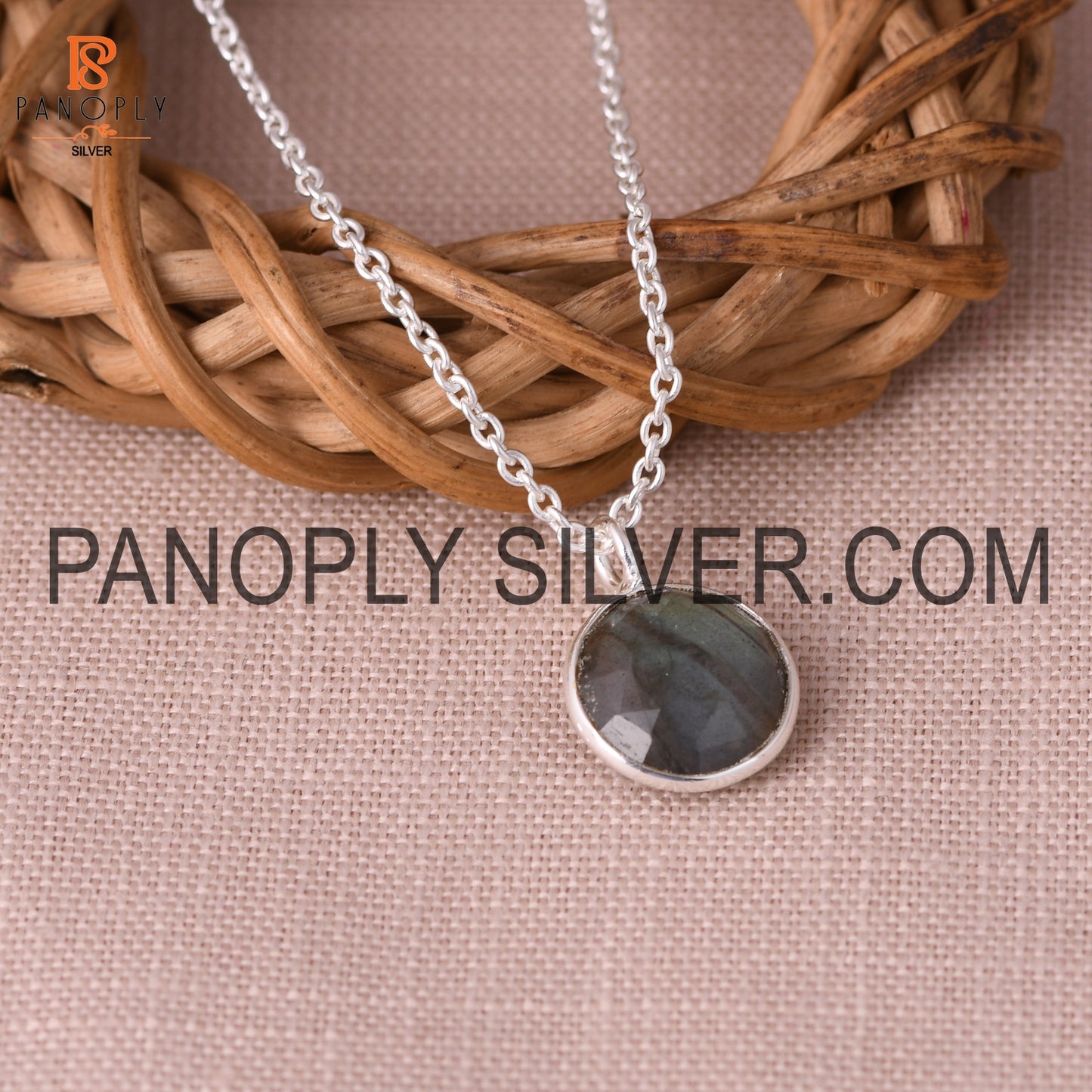 Natural Labradorite Gemstone Fine 925 Silver Chain Pendant