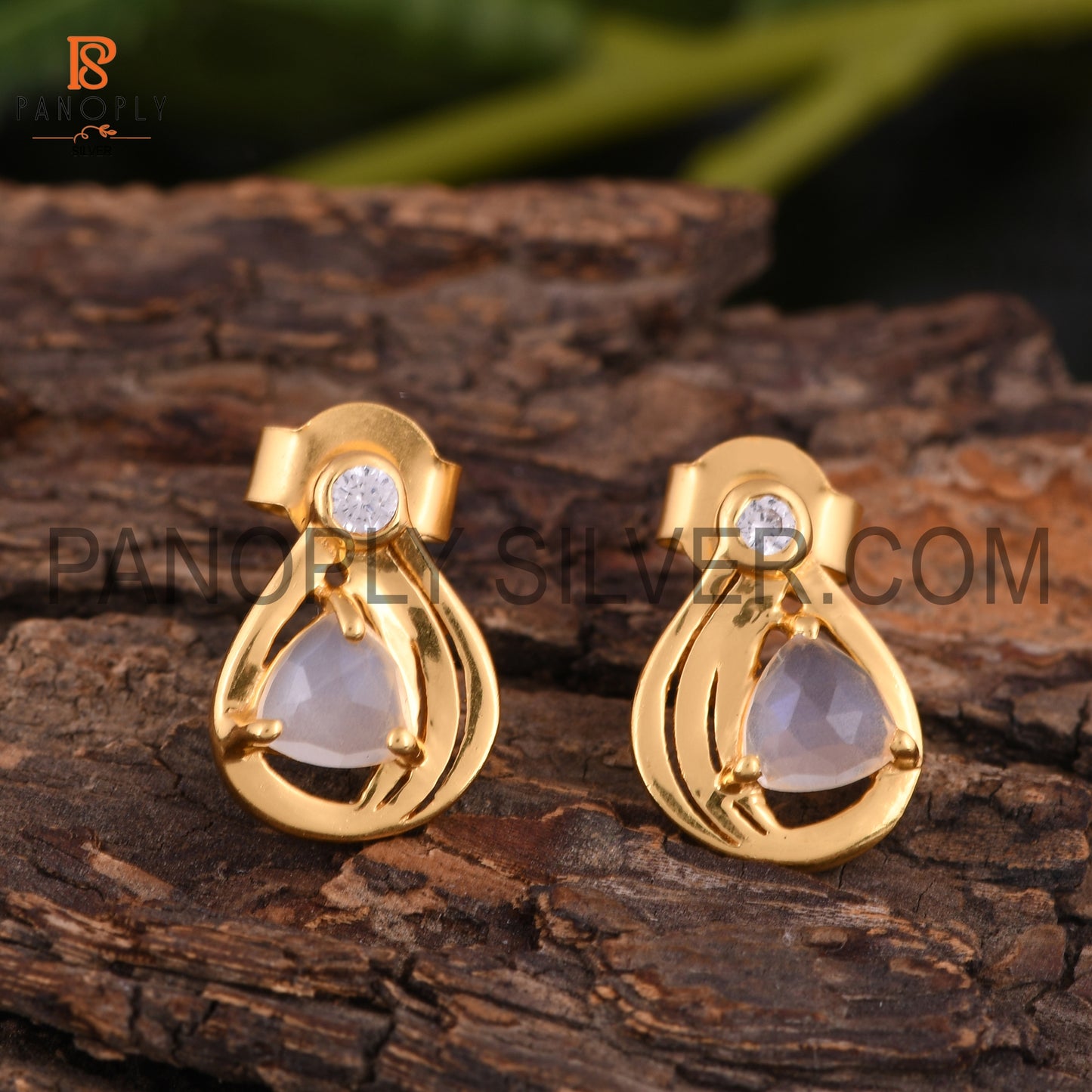 Tiny Cute Stud Gold Plated Trillion Earrings For Women