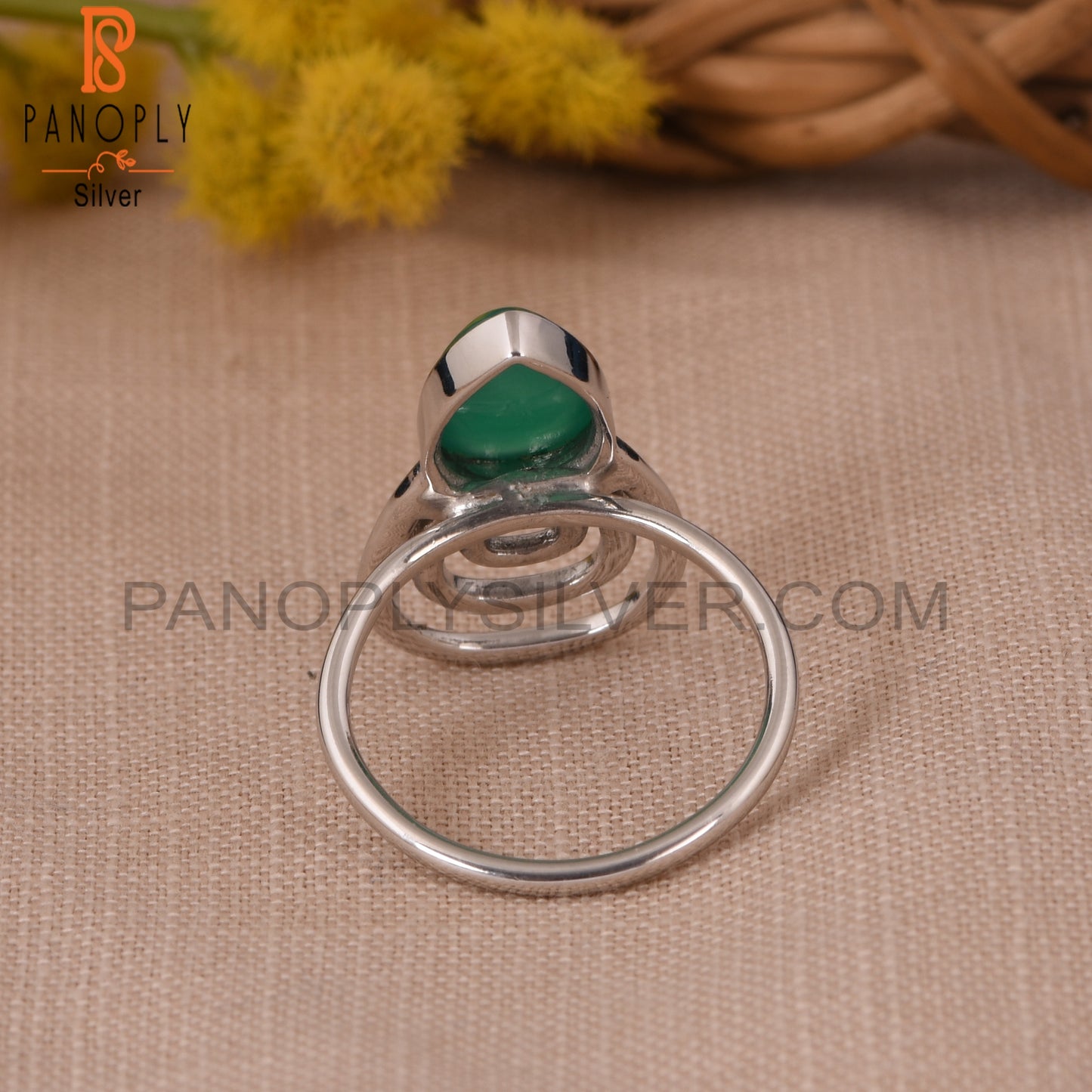 Green Onyx Gemstone 925 Sterling Silver White Rhoudim Ring