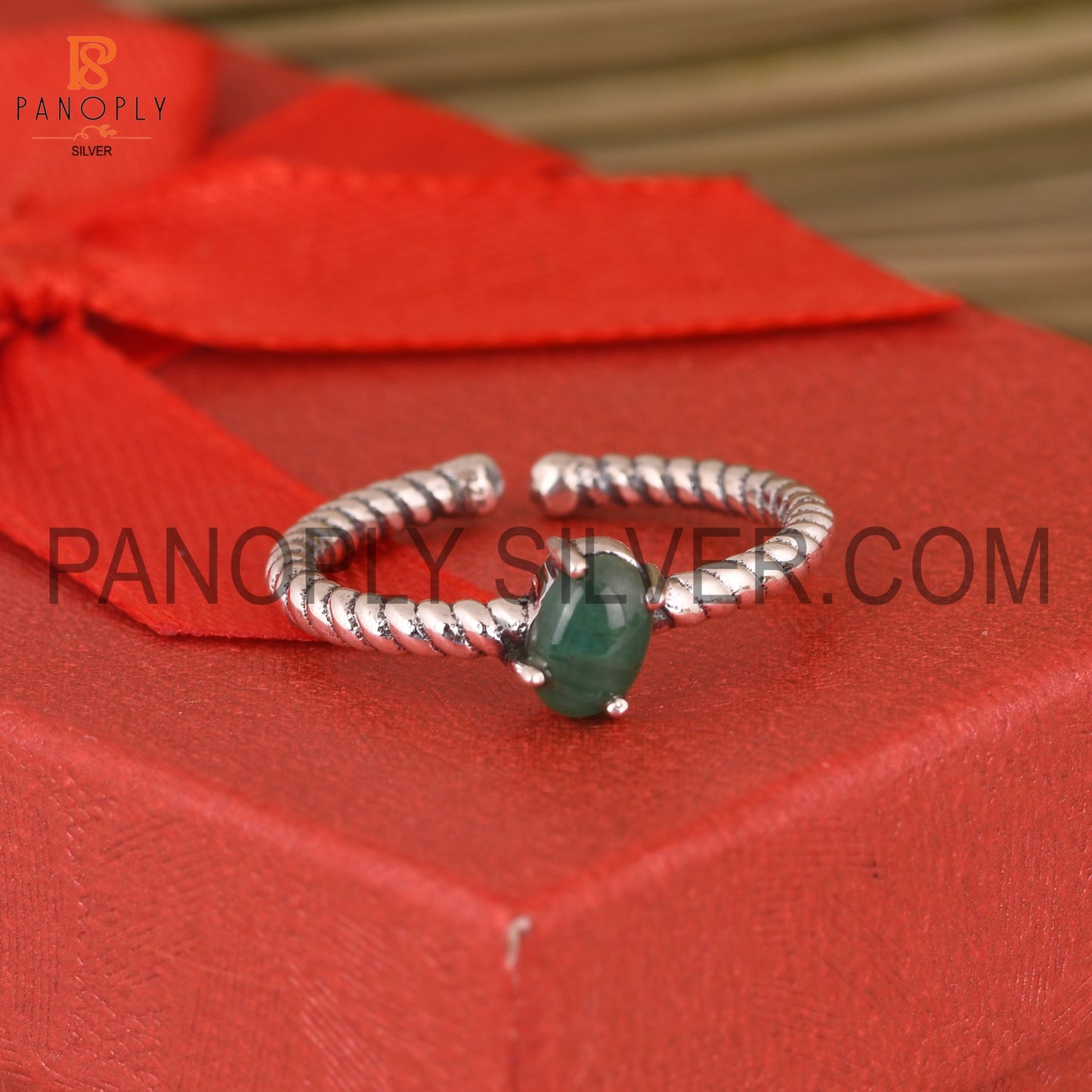 Adjustable Twist Band Emerald Oval Shape Gemstone Ring