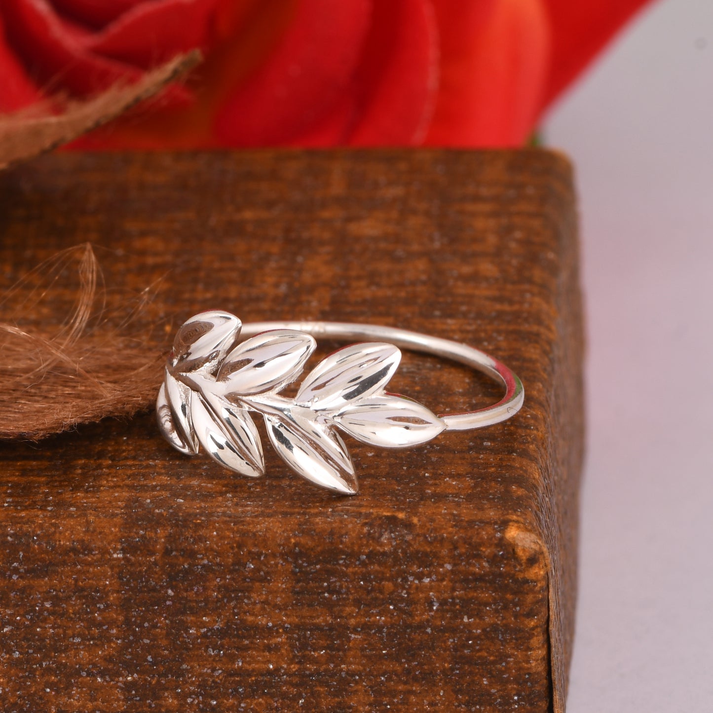 Sterling Silver Leaf Design Nature-Inspired Ring