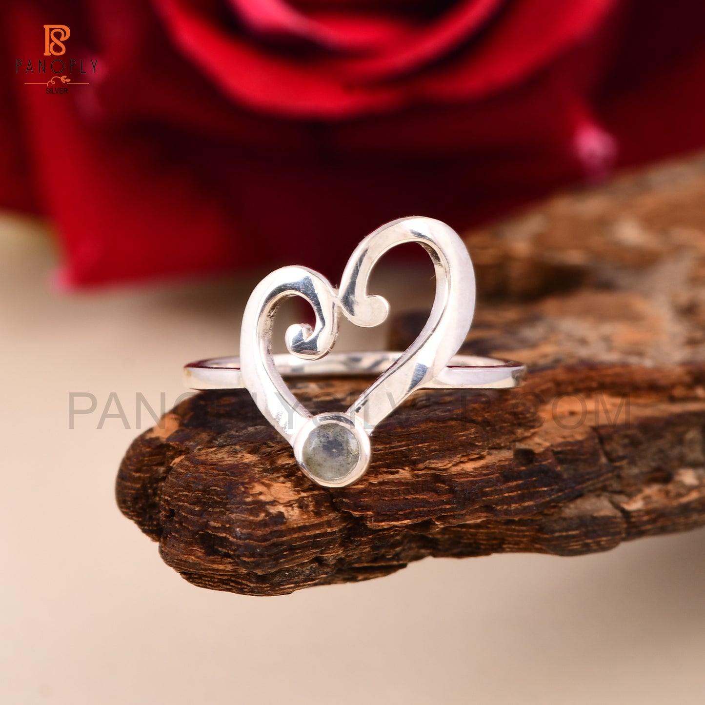 925 Silver Round Labradorite Gemstone Heart rings