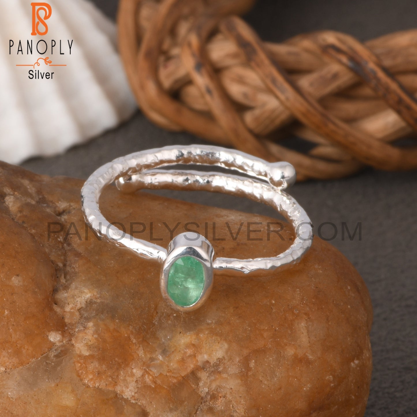 Emerald Oval Shape 925 Sterling Silver Ring