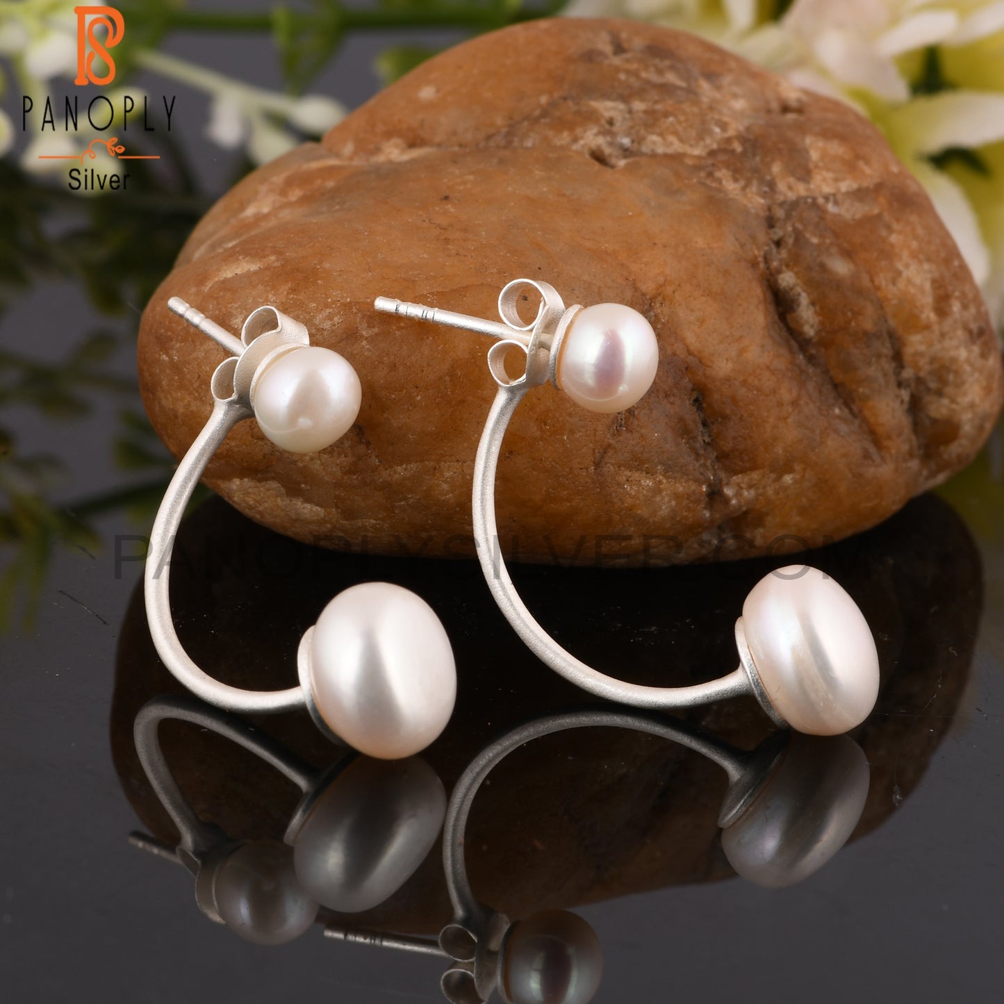 Pearl Round Shape 925 Sterling Silver Party Wear Earrings