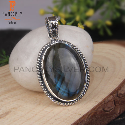 Labradorite Oval Shape 925 Sterling Silver Pendant