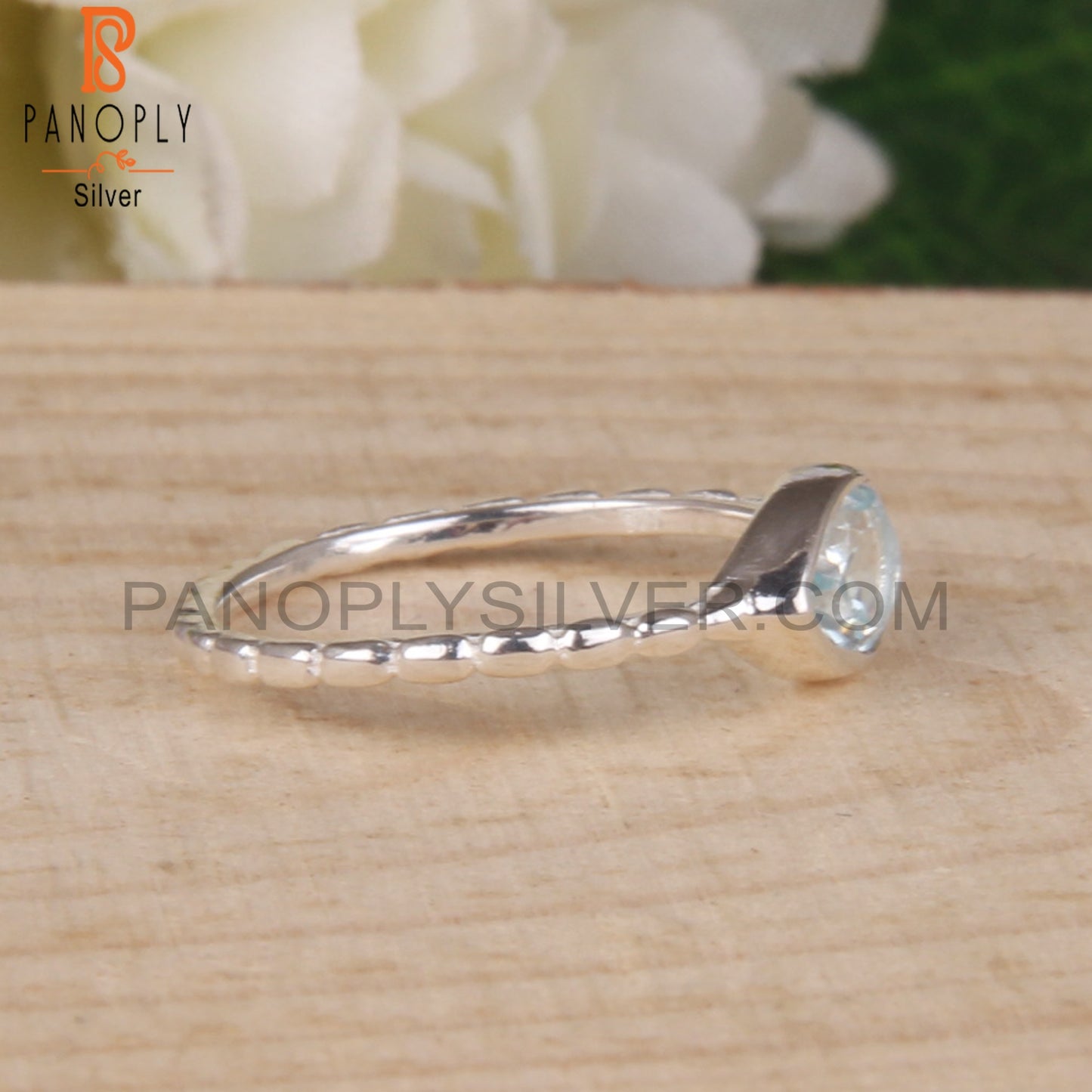 Attractive Pear 925 Sterling Silver Blue Topaz Ring