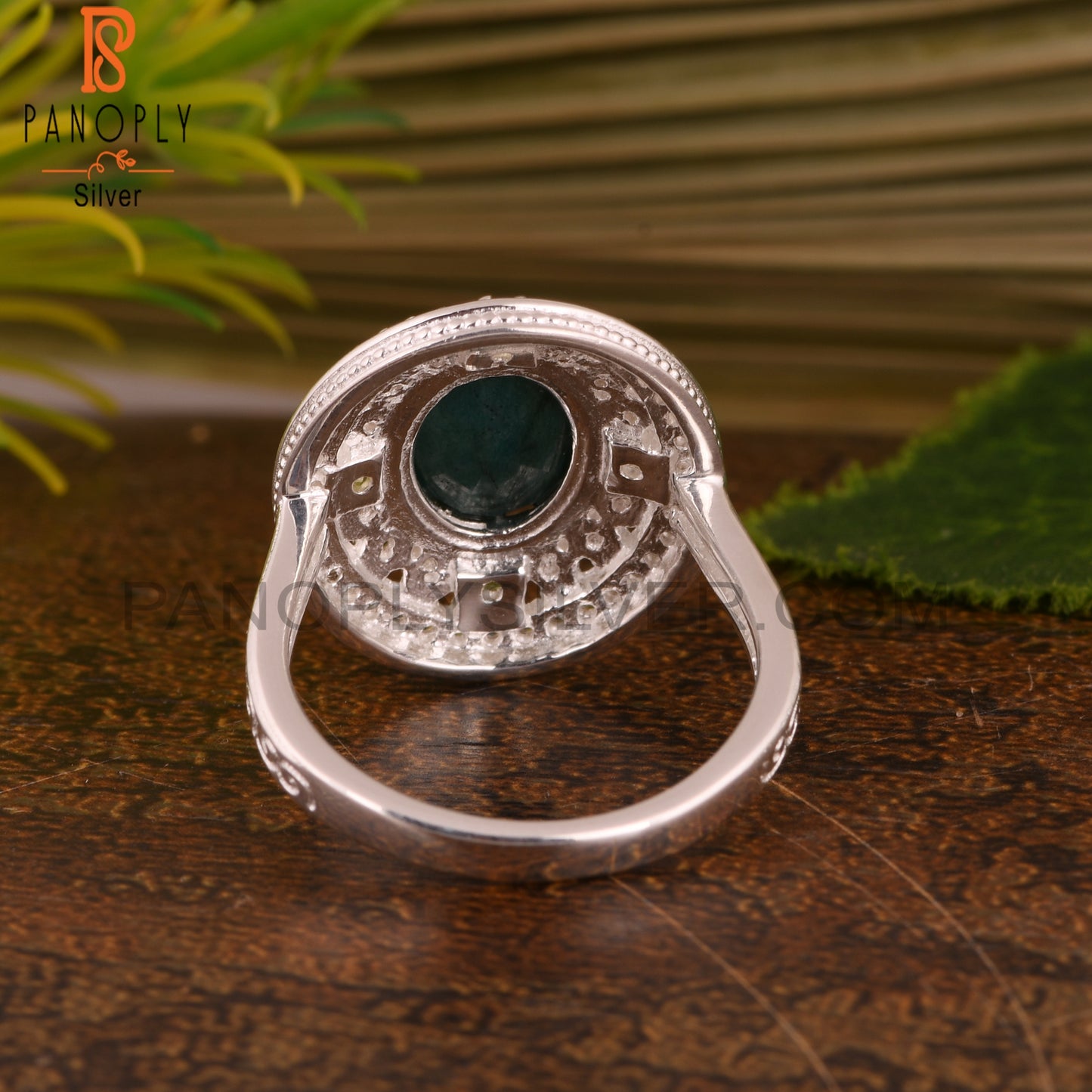 Emerald Green Corundum, Peridot & White Topaz 925 Silver Ring