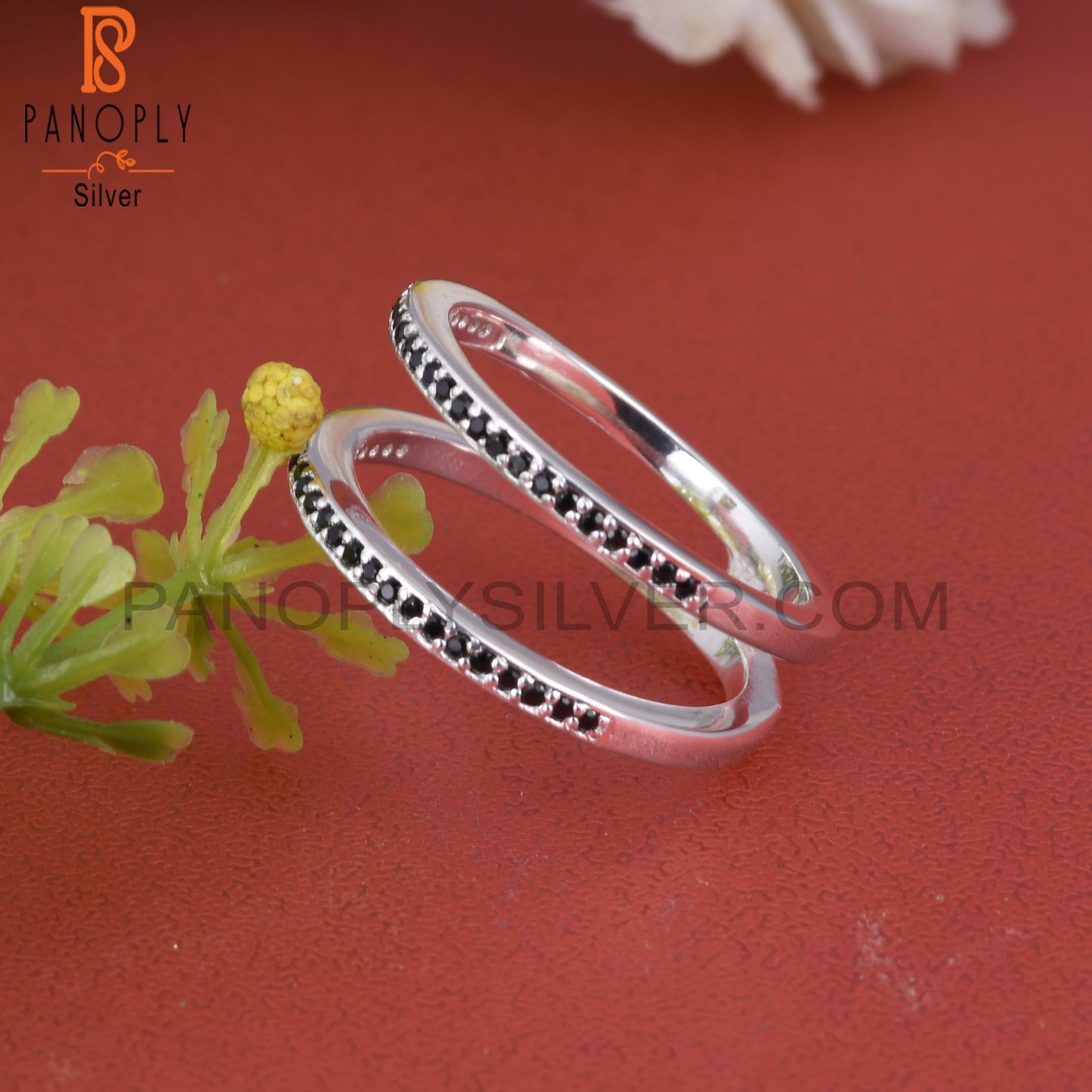 Black Spinal Round Shape 925 Sterling Silver Ring