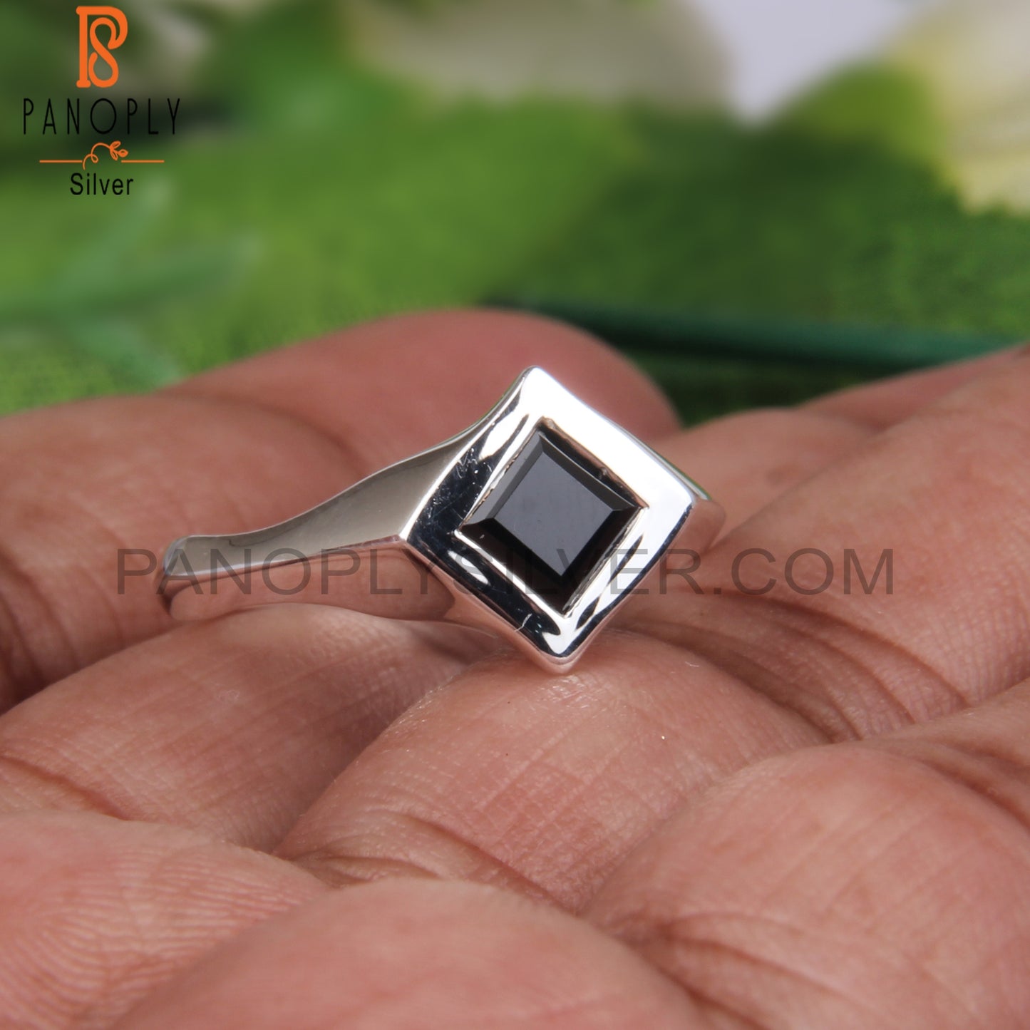 Black Spinel Square Shape 925 Sterling Silver Ring