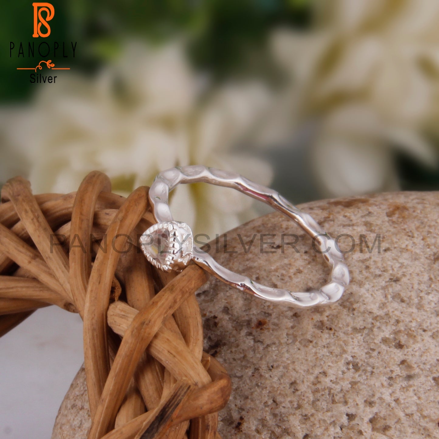 Crystal Quartz Triangular 925 Sterling Silver Ring