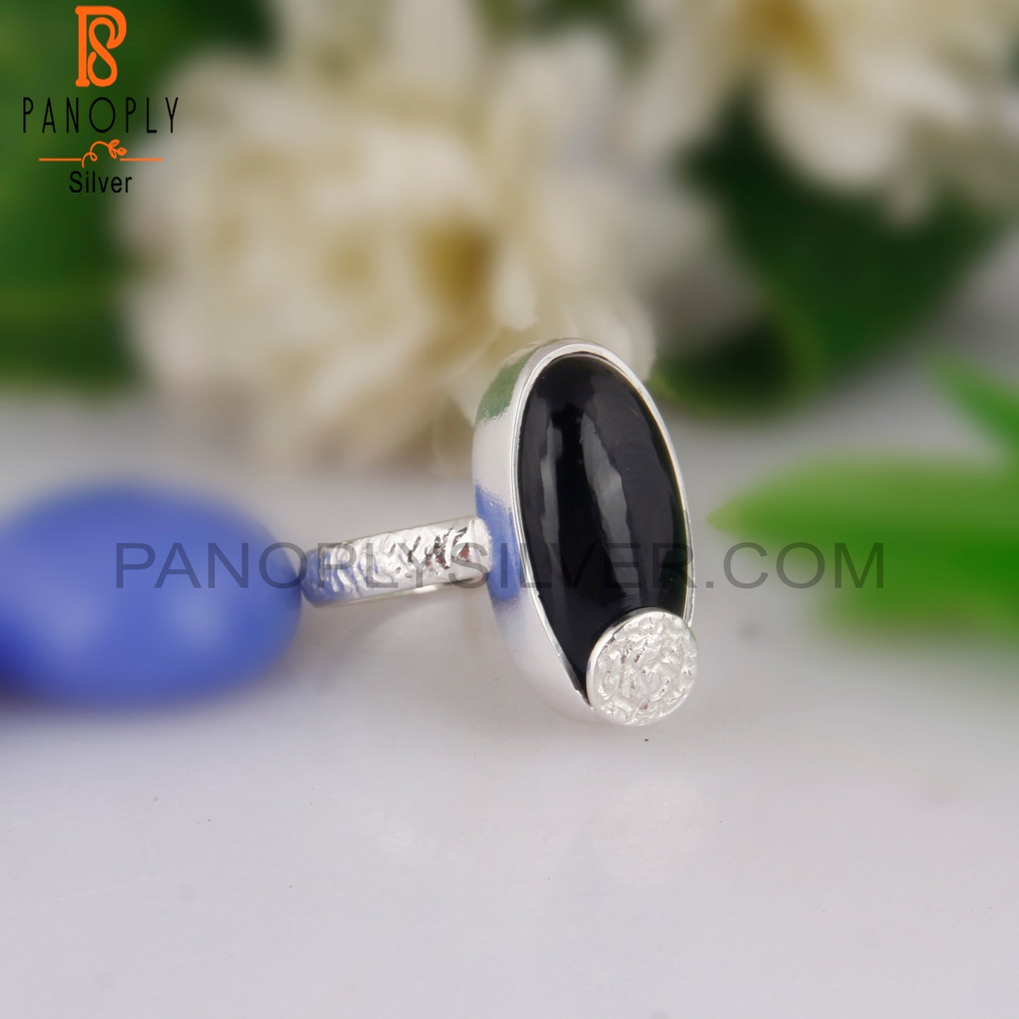 Stylish Black Onyx Oval Shape 925 Sterling Silver Pretty Ring