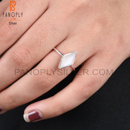 White Moon Stone Diamond Shape 925 Silver Ring