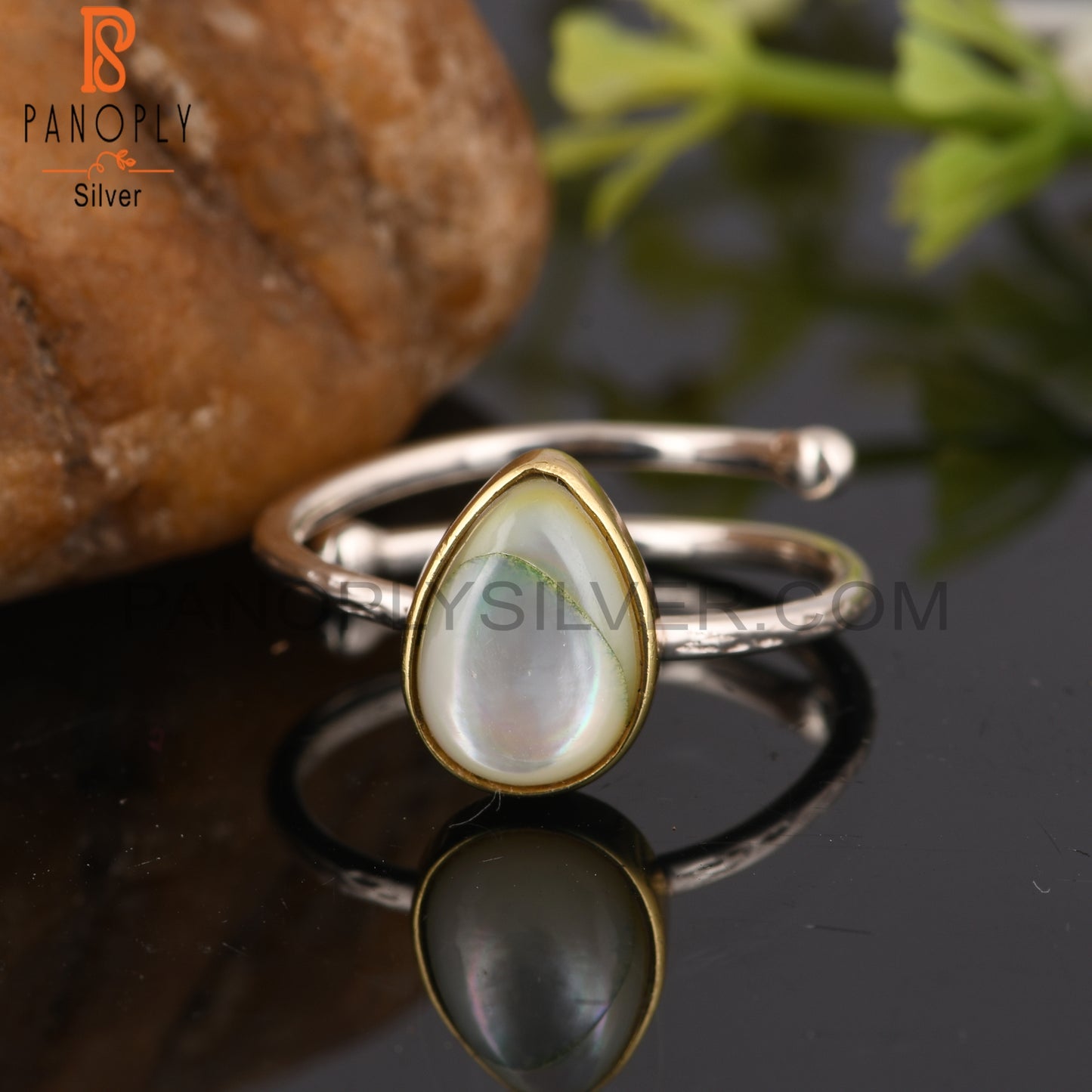 Mother Of Pearl Pear 925 Sterling Silver Ring