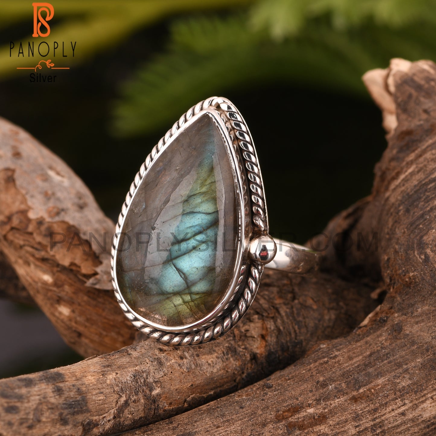 Cabochon Labradorite Pear 925 Silver Ring