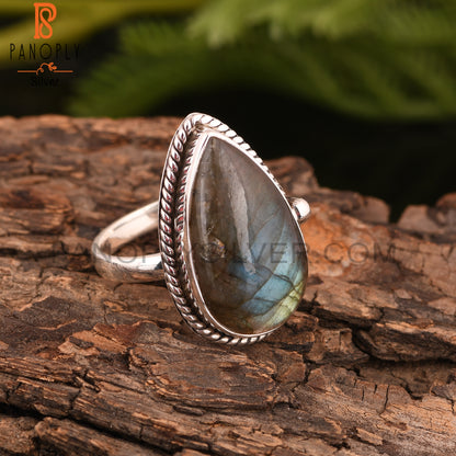 Cabochon Labradorite Pear 925 Silver Ring